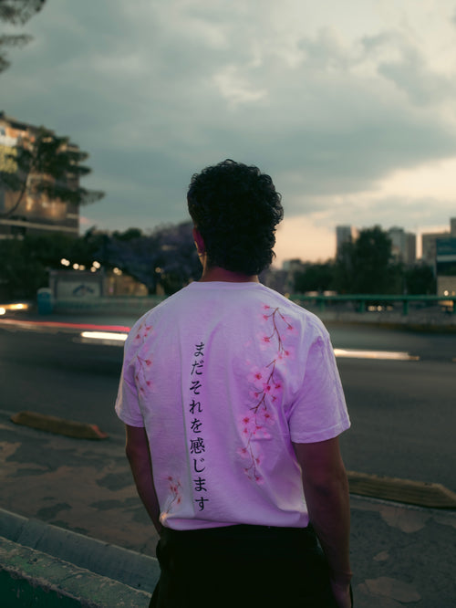 SAKURA TEE WHITE
